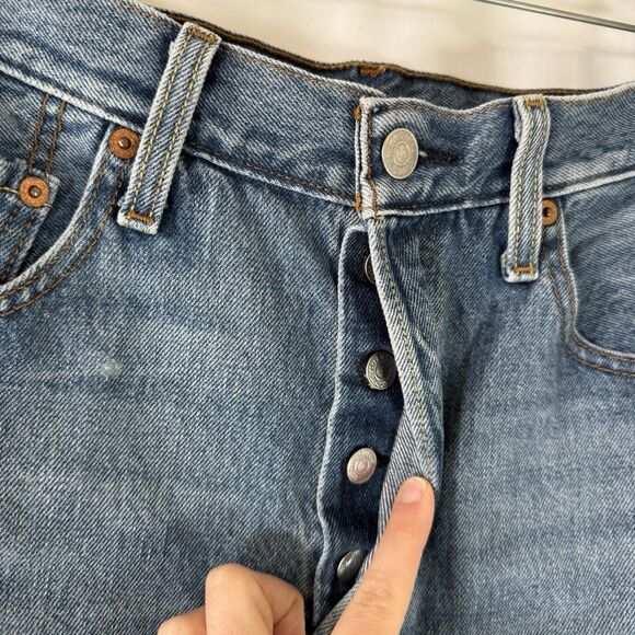 Levis 501 Jean Shorts Women's 30 Medium Wash Denim Button Fly Cut Off High Rise - Picture 3 of 10